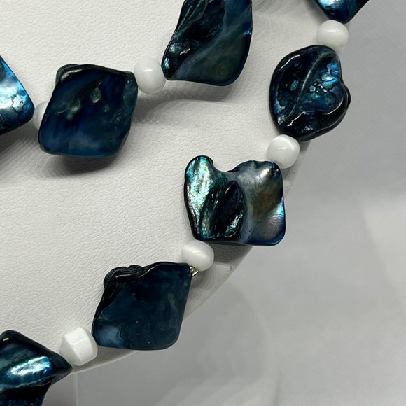 Teng Yue Fresh Water Pearls Blue Mother‎ of Pearl 3 Layer Silver Tone Necklace - Picture 9 of 10